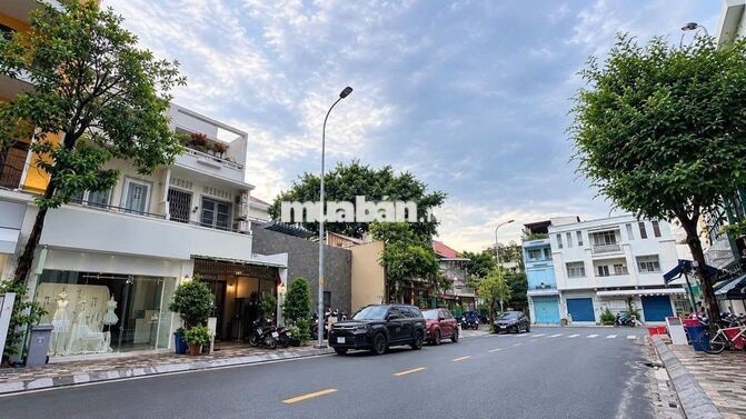 🔥 NHÀ MỚI CÔ BẮC QUẬN 1 – 3 TẦNG, DIỆN TÍCH 80M², CHỈ 60TR✨