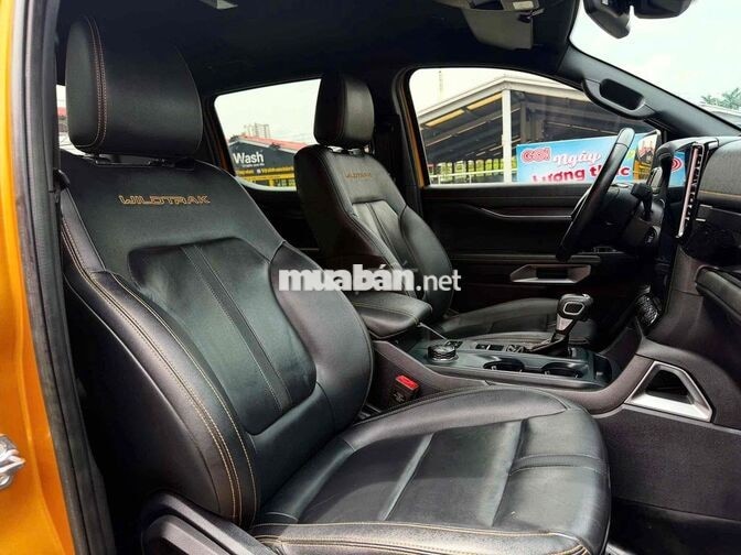 Ford Ranger Wildtrak 2022 78.xxx km Vàng luxe