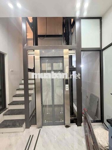 CHÍNH CHỦ CAM KẾT NHÀ CHUẨN -PHỐ CỔ -THANG MÁY- BA ĐÌNH