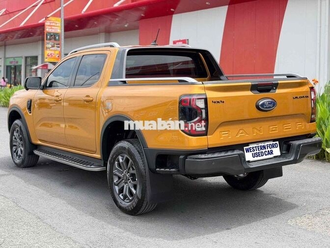 Ford Ranger Wildtrak 2022 78.xxx km Vàng luxe