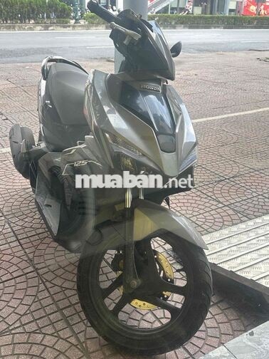 Honda Air Blade 125 125cc xám đen