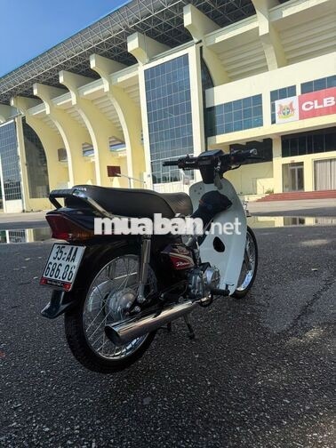 Honda Dream Thái màu Nâu