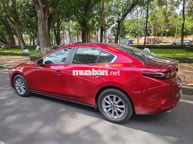 Mazda 3 Deluxe 2024 9000km Đỏ