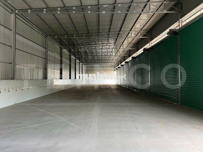 Kho xưởng bãi 1.140 m² kho xây dựng 660 m² mặt tiền ngang 60m
