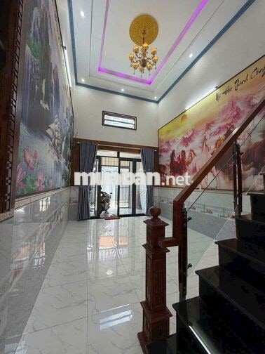 BÁN NHÀ ĐẸP KIÊN CỐ DT 4,3X19 ĐƯỜNG LÊ VĂN KHƯƠNG PHƯỜNG THỚITÂNHIỆP