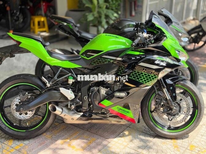 Xe Motor Kawasaki ZX25R