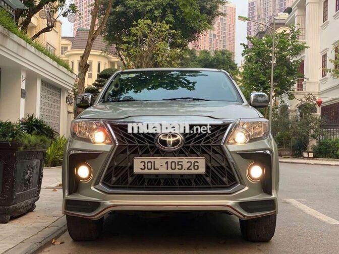 Toyota Fortuner 2010 Tự động Bạc