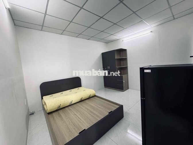 phòng cuối tháng trống, dương quảng hàm gò vấp