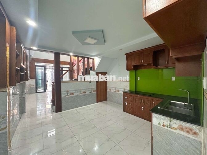 BÁN NHÀ ĐẸP KIÊN CỐ DT 4,3X19 ĐƯỜNG LÊ VĂN KHƯƠNG PHƯỜNG THỚITÂNHIỆP