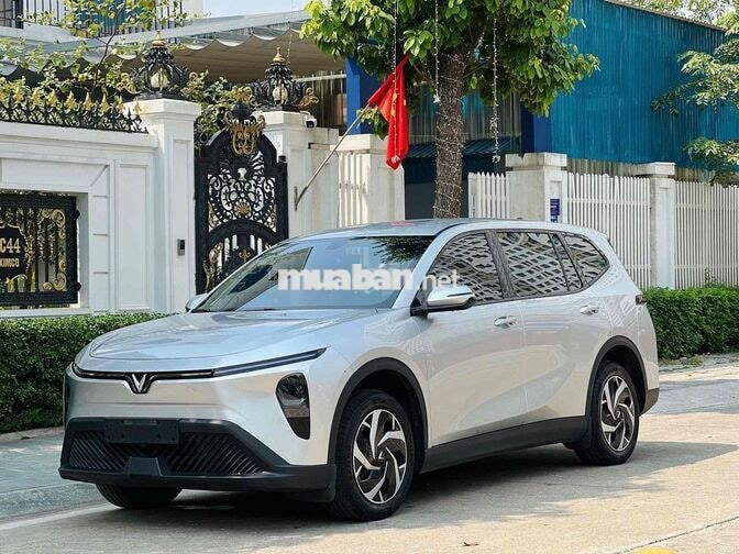 VINFAST VF 5 2025 LIMO GREEN BẠC 60.000 KM