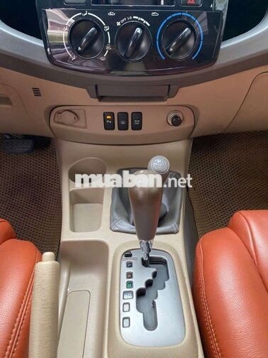 Toyota Fortuner 2010 Tự động Bạc