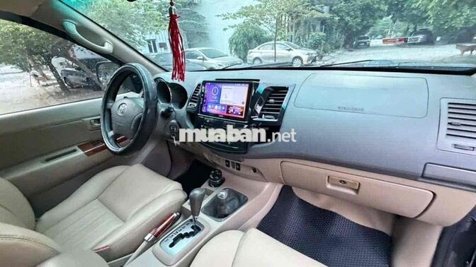 Toyota Fortuner 2009 Tự động 7 chỗ Xám