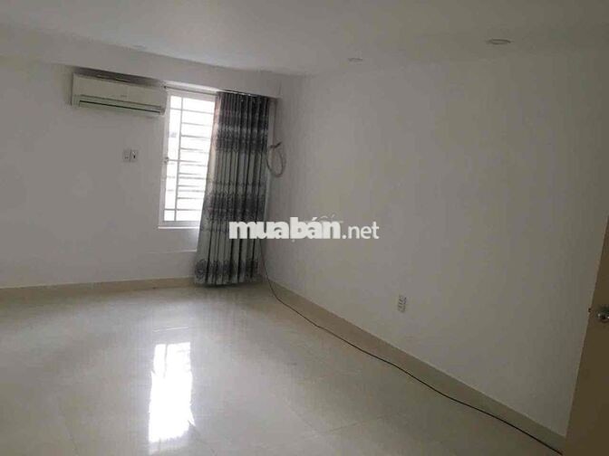 Nhà 65m2 1lầu 3pn 2wc HBC đối diện Gigamall