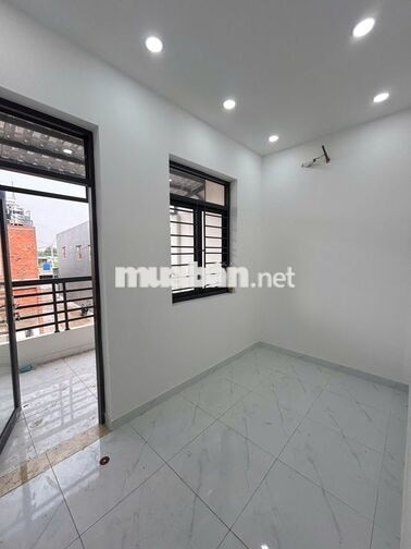NHÀ MỚI XÂY 4X11M FULL NỘI THẤT - GIÁ 800 TRIỆU