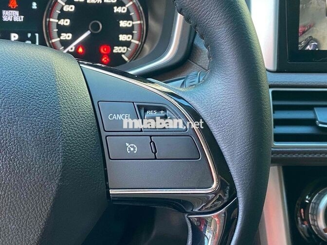 Xpander Cross 2021 62655 km lên nhiều đồ
