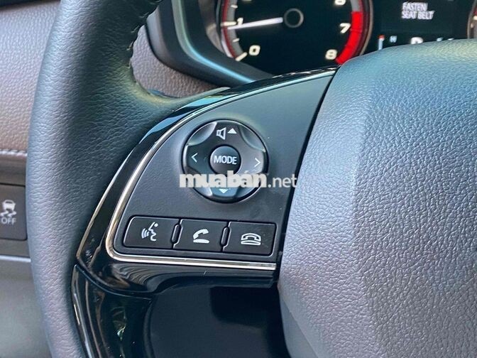Xpander Cross 2021 62655 km lên nhiều đồ