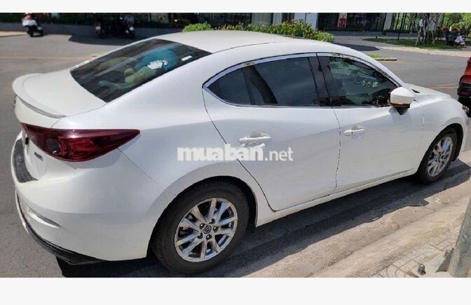MAZDA 3 LUXURY 2019, ODO 50.000Km, Màu Trắng