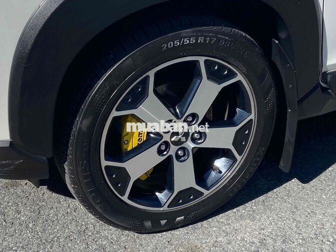 Xpander Cross 2021 62655 km lên nhiều đồ