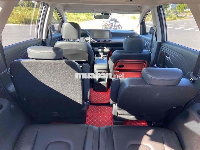 Hyundai Stargazer Cao cấp 6 ghế 2022 17.000 km