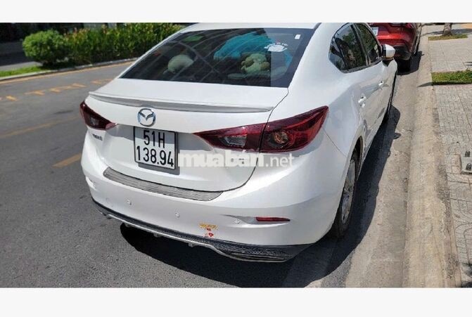 MAZDA 3 LUXURY 2019, ODO 50.000Km, Màu Trắng
