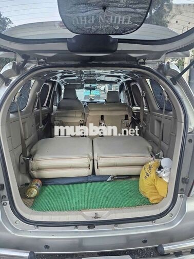 cần bán xe toyota innova 2006