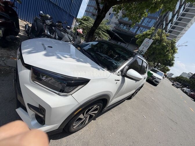 Toyota Raize trắng 399 tr Đà nẵng