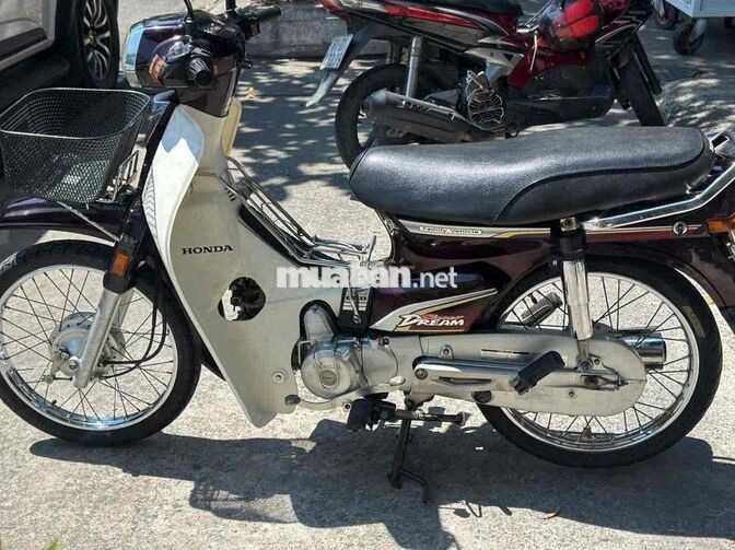 Honda Super Dream màu Đỏ mận