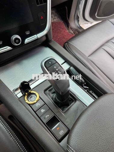 VinFast Lux SA 2.0 2021 Premium 4x4 Trắng