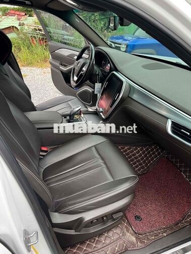 VinFast Lux SA 2.0 2021 Premium 4x4 Trắng