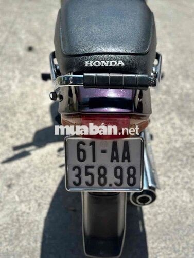 Honda Super Dream màu Đỏ mận