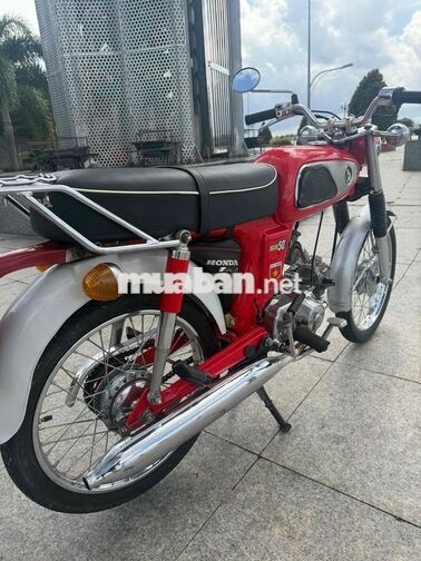 Honda SS50 50cc màu đỏ
