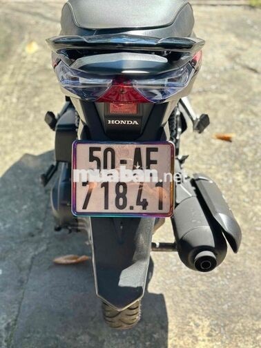 Honda Air Blade màu đen đỏ
