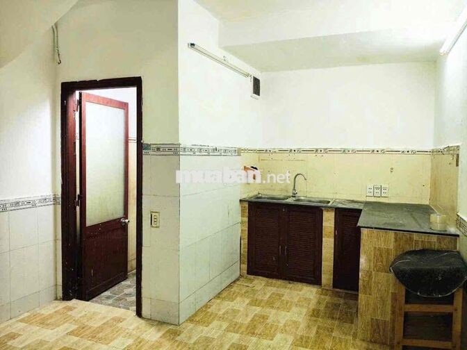 CHO THUÊ NHÀ THOÁNG 8tr FULL NT 10TR THƯƠNG LƯỢNG