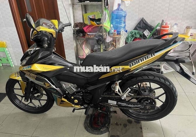 Honda Winner 2017 Vàng đen