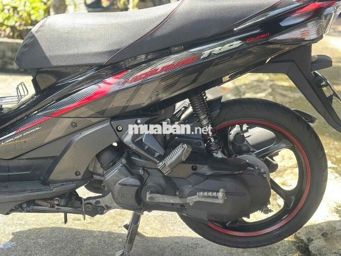 Yamaha Nouvo 6 SX màu Đỏ đen