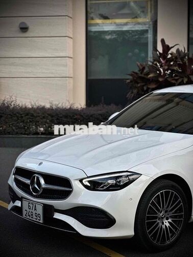 Mercedes-Benz C200 2022 Avantgarde Plus Trắng