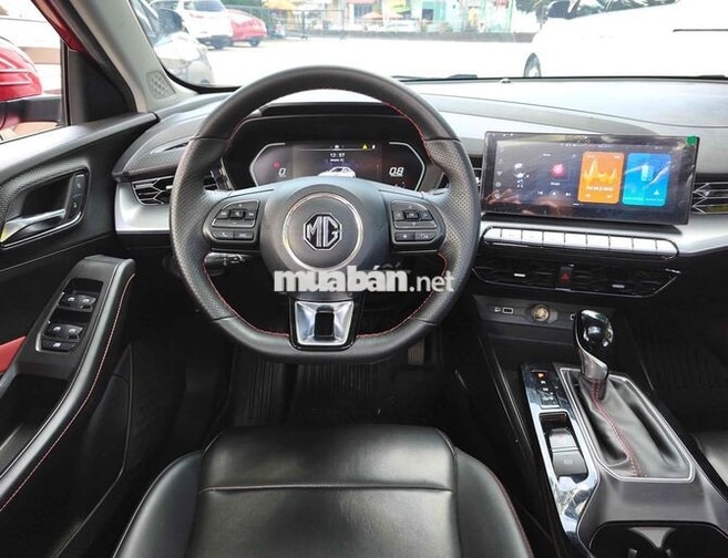 MG5 2024 Luxury 16000km mới tinh hỗ trợ góp