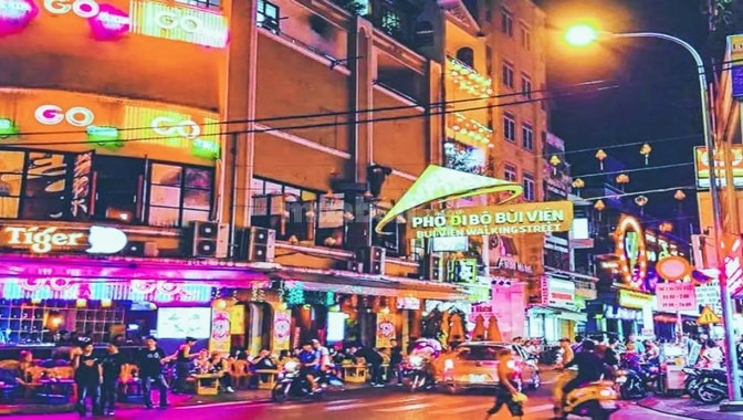 Giảm sâu để bán gấp nhà Phạm Ngũ Lão Q1, 3 tầng hđt 32 triệu/th