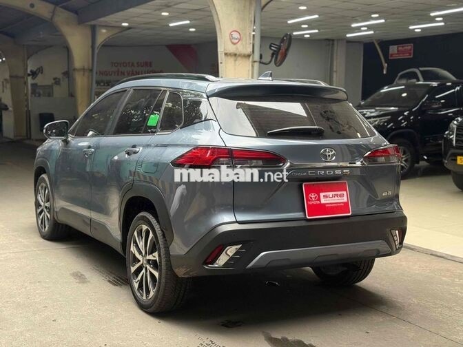 COROLLA CROSS 1.8V 2022 - LƯỚT 27,000KM - GIÁ TL
