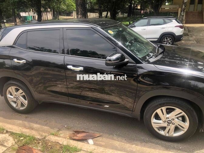 Hyundai Creta 5 chỗ Xăng Tự động màu Đen