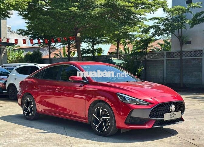 MG5 2024 Luxury 16000km mới tinh hỗ trợ góp