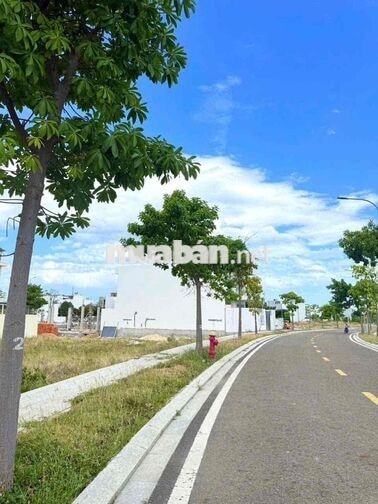 Giá Huỷ Diệt , Lô Biệt Thự Gói 7 KĐT Mỹ Gia