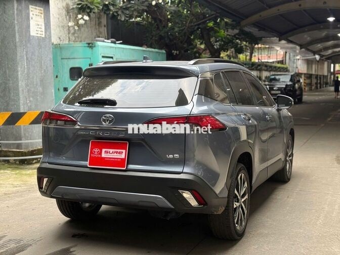 Cross 1.8V 2022 | 27.372km | Xám | Giá Còn TL