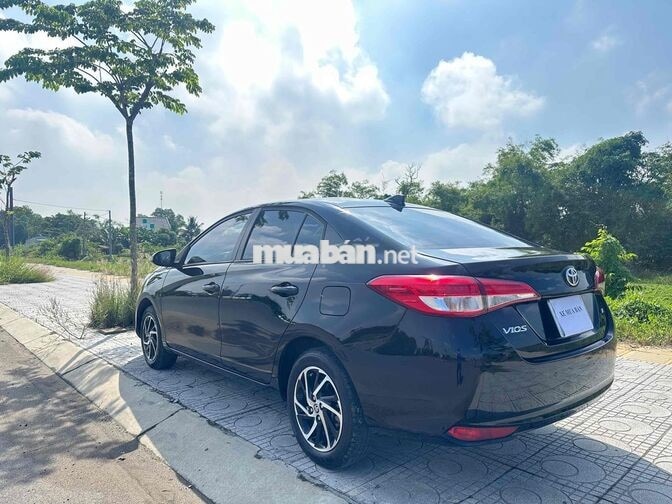 Toyota Vios 1.5E 2021 Tự động Đen