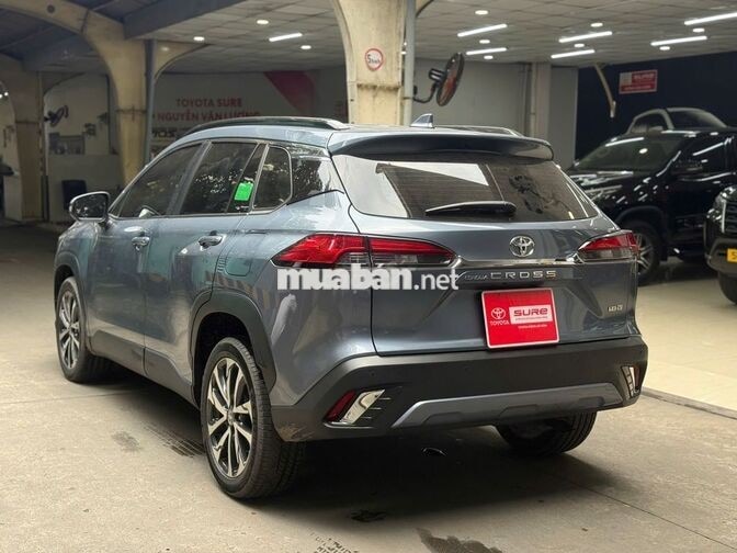Cross 1.8V 2022 | 27.372km | Xám | Giá Còn TL
