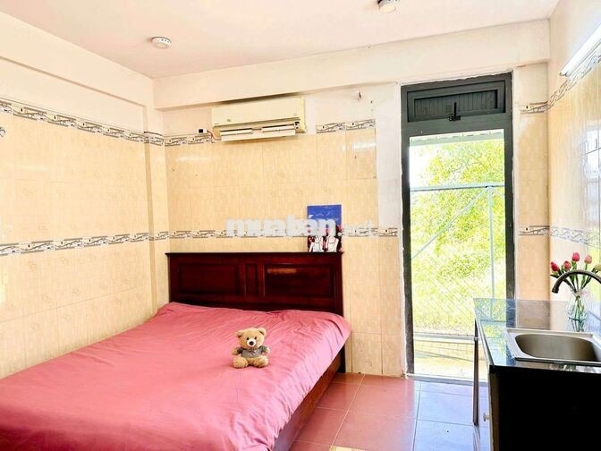 phòng 2tr3 Giá Rẻ Quận 12 Giáp Gò Vấp Gần NTTU và CVPM LÊ VĂN KHƯƠNG
