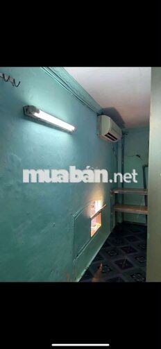 Góc cho thuê: ace có khách dẩn cho thuê giúp
nhà nhỏ nguyên căn  Q12