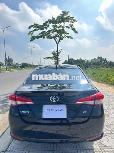 Toyota Vios 1.5E 2021 Tự động Đen