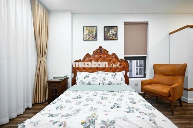 Sang HĐ thuê căn 3 PN Hà Đô Centrosa, tầng cao căn góc full nội thất