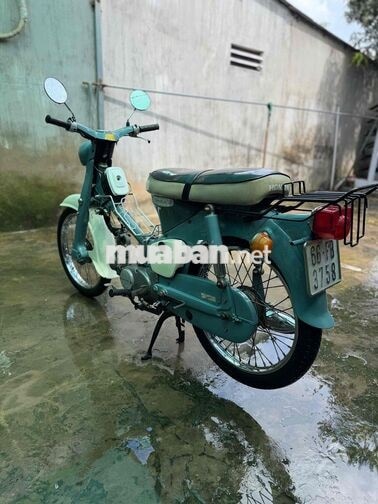 Honda Super Cub C50 màu xanh